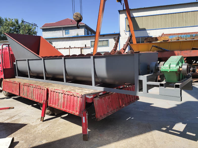 螺旋洗沙機械生產發(fā)貨現(xiàn)場