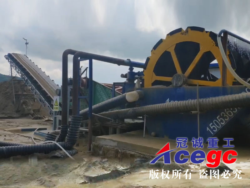 高效節(jié)能洗砂設備洗沙現(xiàn)場